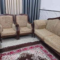 ١٠مقعد • ٩مقعد • نظيف ٨٠٪