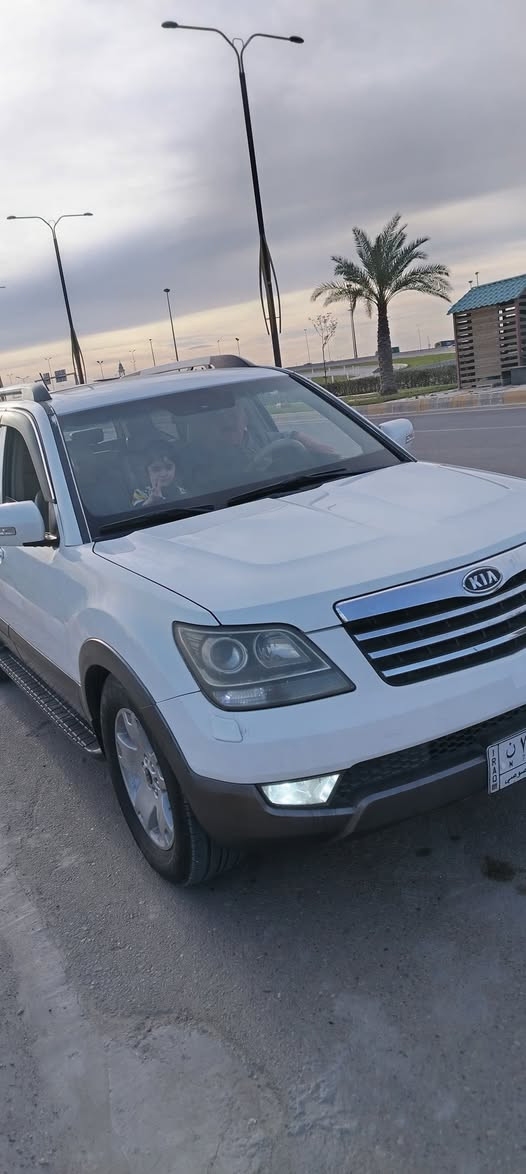 سلام عليكم حبايب
كيا مهافي خليجي فول موصفات فور ويل سبعه راكب رقم بغداد 
1 جنطه شفط
2تحكم ستيرن 
3بنرامه 
4تخم تاير جديد 
5 مسجل شاشه
6بصمه ابواب 
7 سياره داخله يخبل مدوشمه جديد
8محرك 6 سلندر 
وهوايه بيه موصفات ❤️

مكانه الانبار فلوجه التواصل علئ رقم التالي 
*********** وتساب او خط موجود 
السعر  145وبيه مجال لطبين
