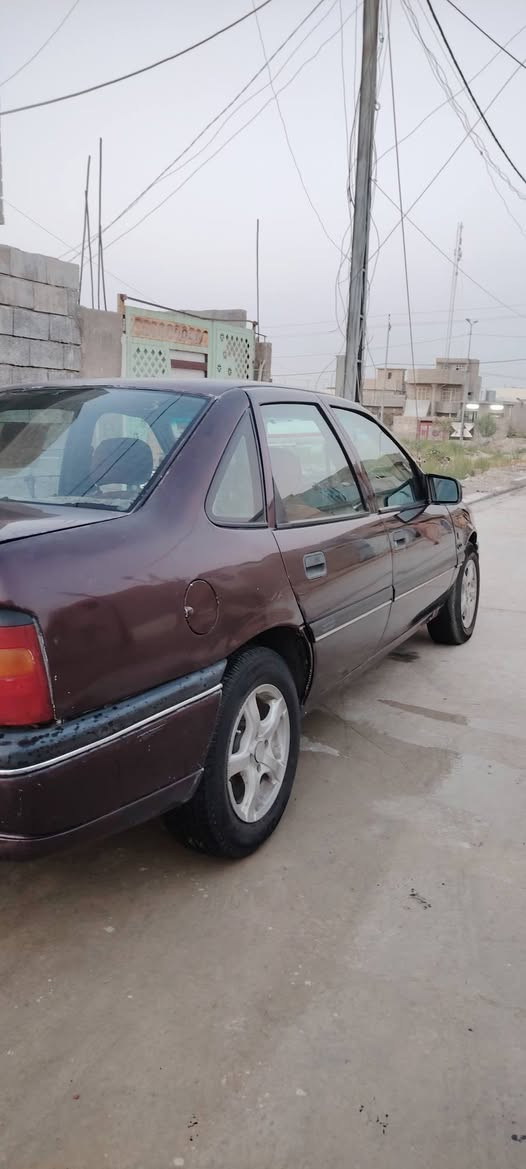 أوبل فكترا
حجم 18
موديل 93
بور ستيرن
نظام  ABC
الجام الأمامي كهربائي
قفل مركزي
السقف سلايت
كوبون بنزين
تبديل سستم
صبغ دوائر ودوسات  وتصليح في البچم 
رقم بغداد شرط التحويل الشرعي موجود في الموصل الأيمن 
السعر 38
 للمزيد من التفاصيل الاتصال على الرقم
***********
***********
