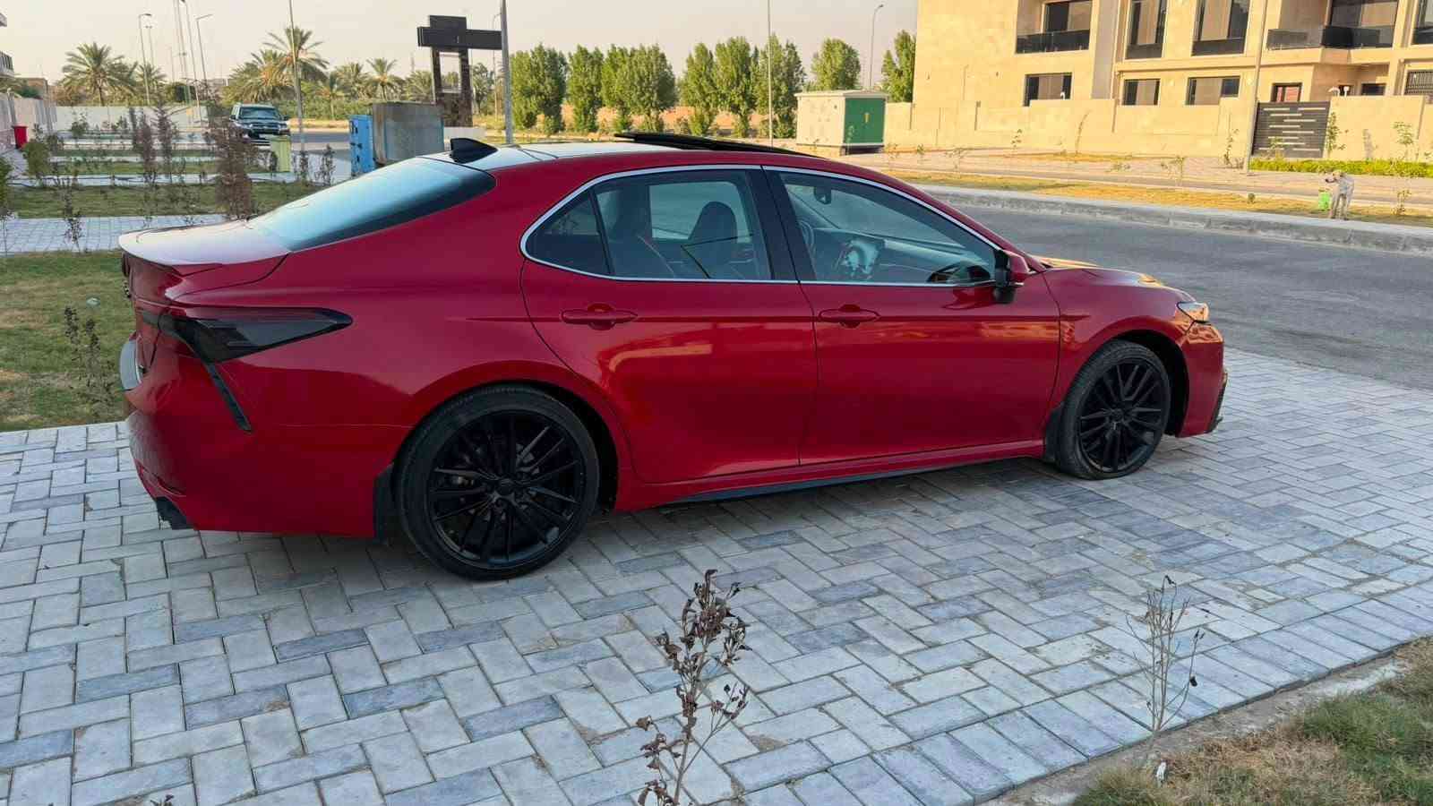 السلام عليكم كامري موديل 2023
فول مواصفات للأخير اعلئ فئه 
بيه مواصفات ماتنعد حادثة جاملغ وبنيد 
   جاهزه من كلشي السعر200
للإستفسار ***********
العنوان بغداد العامريه 
للبيع او مراوس بغداد, العراق
