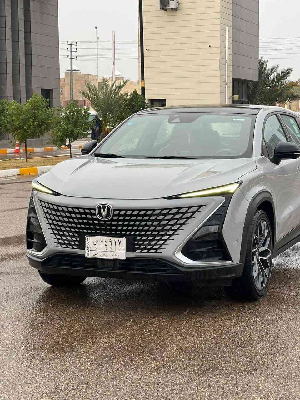 سلام عليكم:شانجان للبيع 
موديل  UnI-t 2023  رقم بغداد ماشية 65كم  مفولة (بصمة-رادارات-تشغيل عن بعد)كلين +مغلفة ppf  فول مواصفات 
سياره جديدة معنى الكلمة
 
السعر ١٨٥ورقه 
مكاني بغداد الشعب  
***********
***********
