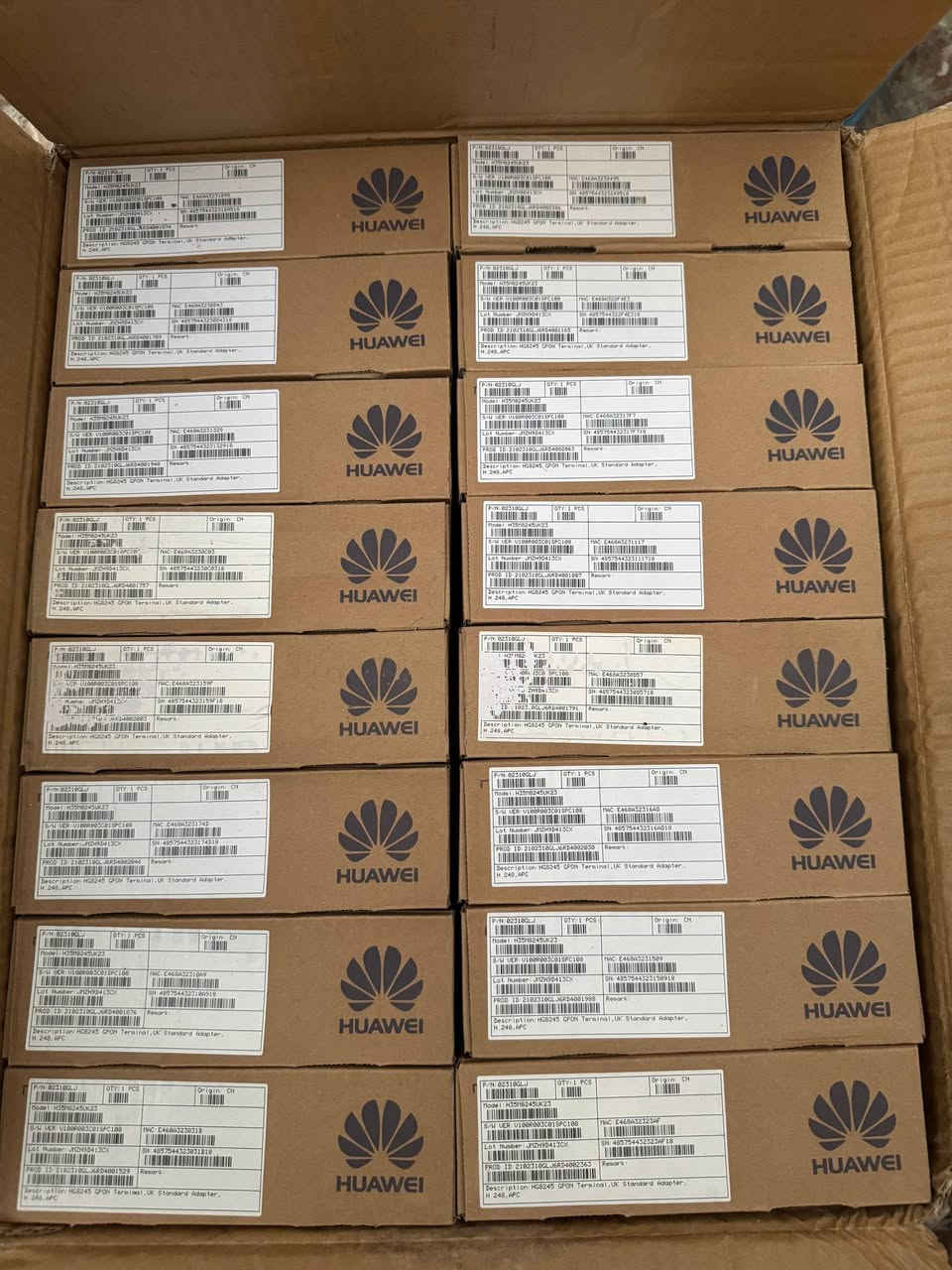 وصل راوتر الفايبر الوحش من HUAWEI! 🚀

📡 Huawei HG8245

✅ راوتر ضوئي ONT
🟢 منفذ فايبر بفيشة خضرة SC/APC
⚡ 4 منافذ جيجا
📶 واي فاي مدمج
📞 منفذين هاتف أرضي
📦 أصلي بالكارتون
🆕 جديد وغير مستخدم
🚫 غير مجدد (ليس Refurbished)

للحجز و الاستفسار اكثر يرجى التواصل معنا عبر الصفحة او عبر الأرقام التالية 
***********
***********
