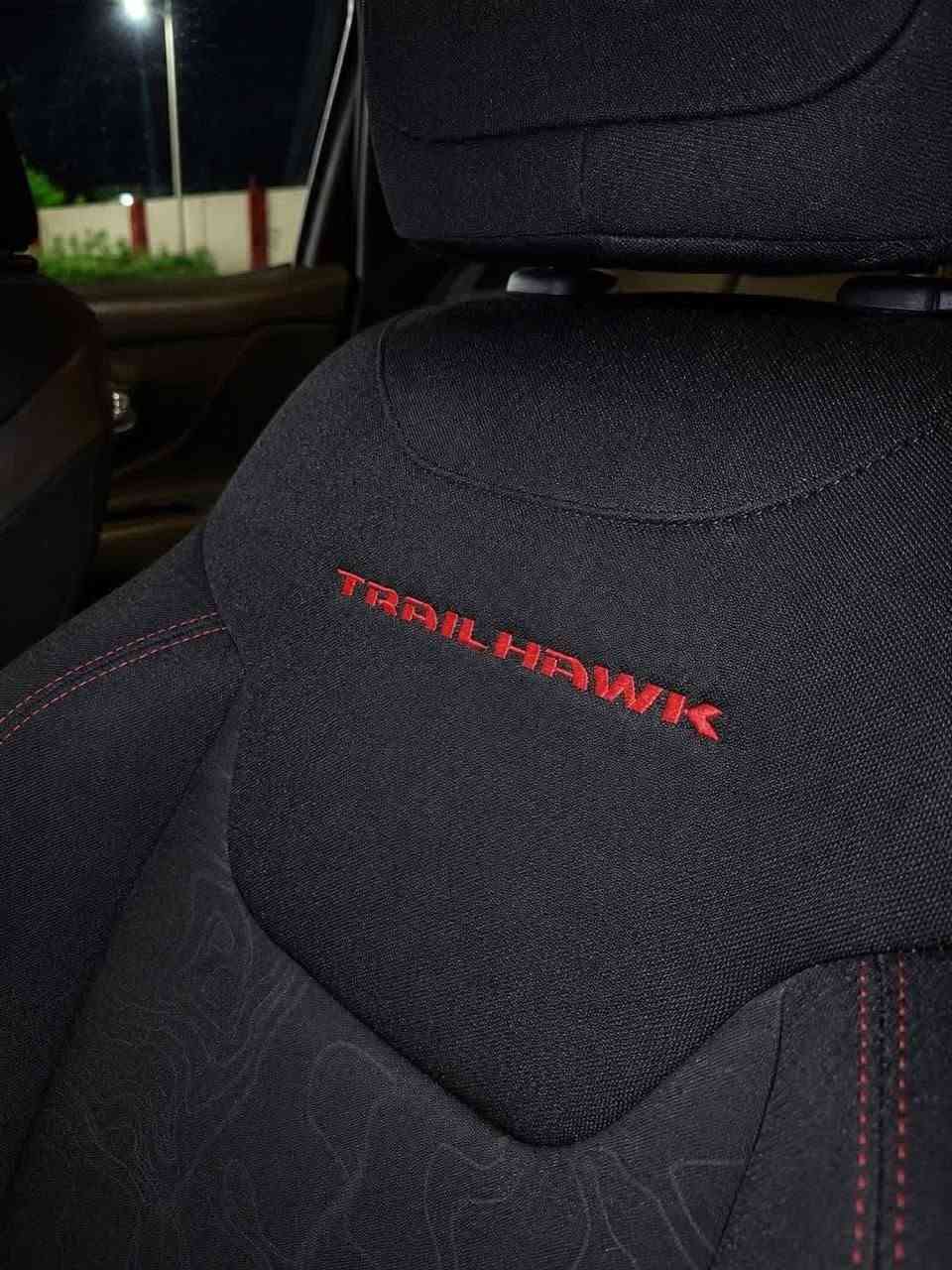 🚙 للبيع جيب رينيجيد Trailhawk 4×4 موديل 2023

🔥 Trailhawk – أعلى فئة للقيادة الوعرة

• موديل: 2023
• الفئة: Trailhawk 4×4
• المحرك: 1.3 لتر تيربو
• القوة: 177 حصان
• ناقل حركة: أوتوماتيك 9 سرعات
• دفع رباعي 4×4
• أنظمة قيادة للطرق الوعرة
• وضعيات قيادة: Auto / Snow / Sand / Mud / Rock
• نظام Hill Descent Control
• جنوط ألمنيوم
• شاشة ترفيه ودعم Apple CarPlay وAndroid Auto
• كاميرا خلفية وحساسات
• مثبت سرعة
• ماشية: 35,000 كم
• لايت اوتو مع حركة سيرة يمت تشغل لايت
• بصمة
سيارة فقط جاملغ سايق مصبوغ بدون ايرباك بي كم مكان بارد تكحيل
📍 كركوك
سنوية وهزة كله جديد
سعر بي مجال لطيبين
📞 للتواصل *********** كركوك, العراق

