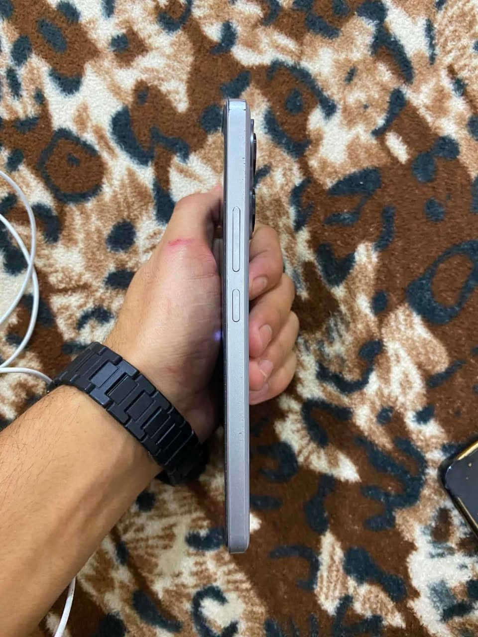 بوكو اكس 6 برو • ٥١٢ • مراوس ايفون ١١/١٣