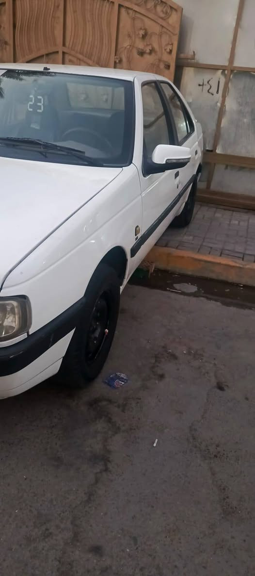 السلام عليكم بيجوه مديل ١٣ رقم بغداد بسمي كير مكينه مكفولات كشر كدامك تجي وشوف داخل بيجي تخم تاير جواه سعر ٤٤ وبيه مجال مكاني بغداد الكرخ ***********
