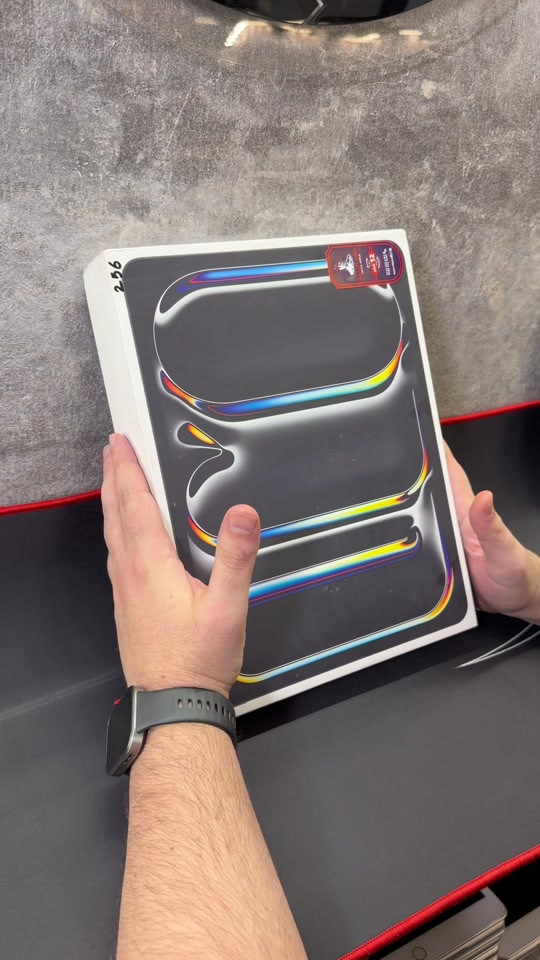 🔥 **iPad Pro M5 13” — بحالة الجديد لكطة ** إذا تدور على جهاز قوي بمواصفات ممتازة ونظافة الجديد، فهذا الآيباد خيارك المثالي 👌 • يدعم شريحة اتصال 📶 • سعة تخزين 256GB • صحة البطارية 100% 🔋 • فقط 21 دورة شحن • نظافة 100% ✨ • يأتي مع ملحقاته الكاملة جهاز نظيف جداً وبحالة ممتازة، مناسب للدراسة والعمل والترفيه، وبسعر المستخدم 🔥 📍 مركز ترند المستقبل بغداد – الأعظمية – ساحة عنتر 💵 بيع وشراء | نقد وأقساط 🕓 أوقات العمل: من 4 العصر إلى 11 بالليل 📲 واتساب مباشر: *********** ***********
