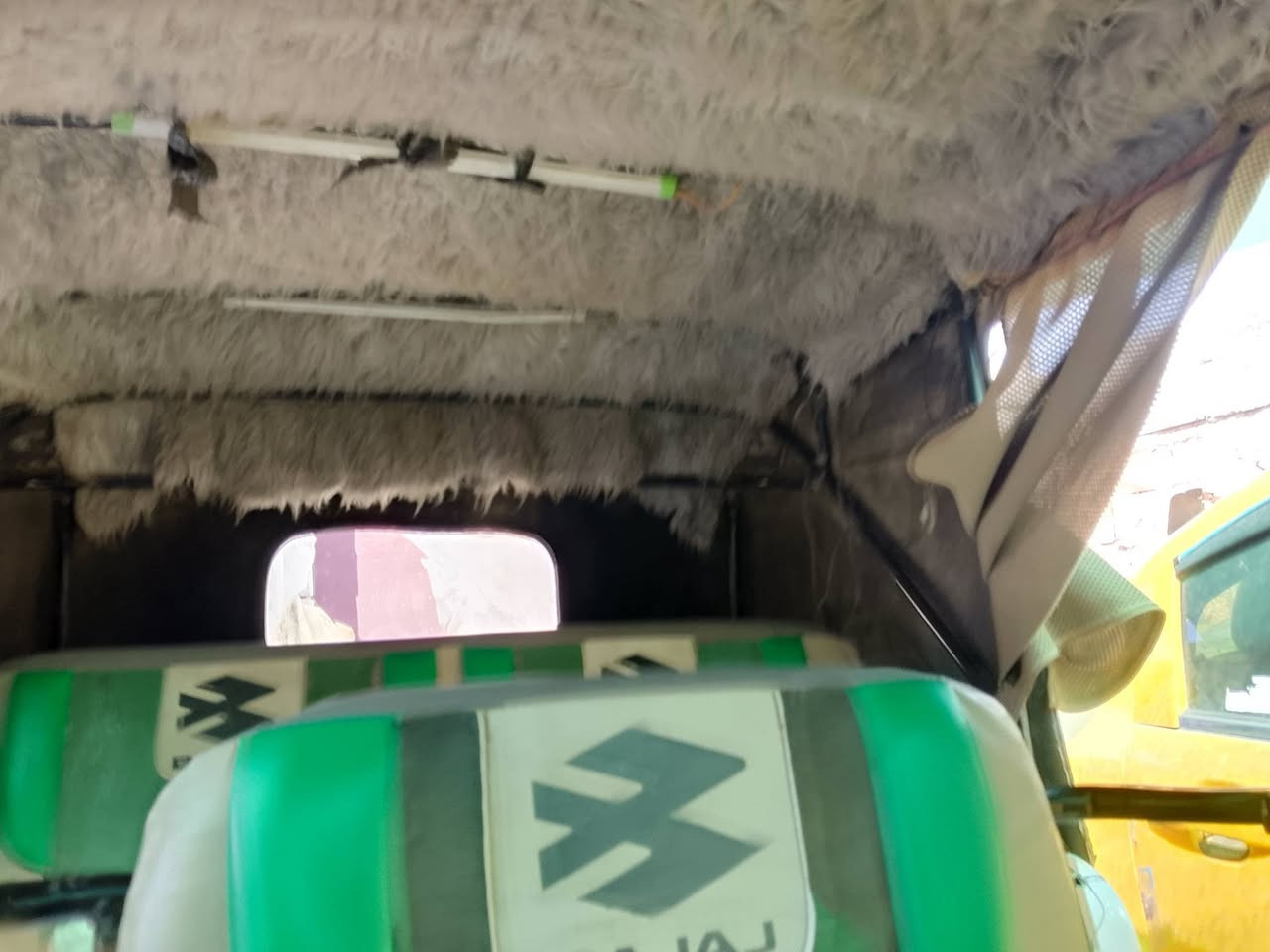 تكتك بياجو موديل 21سنويه بسمي رقم ديالى محوره باجاج مكينه 22 بيه بدايت تبخير للبيع مكان بعقوبه لستفسار ***********.  ,سعر4500مليون
