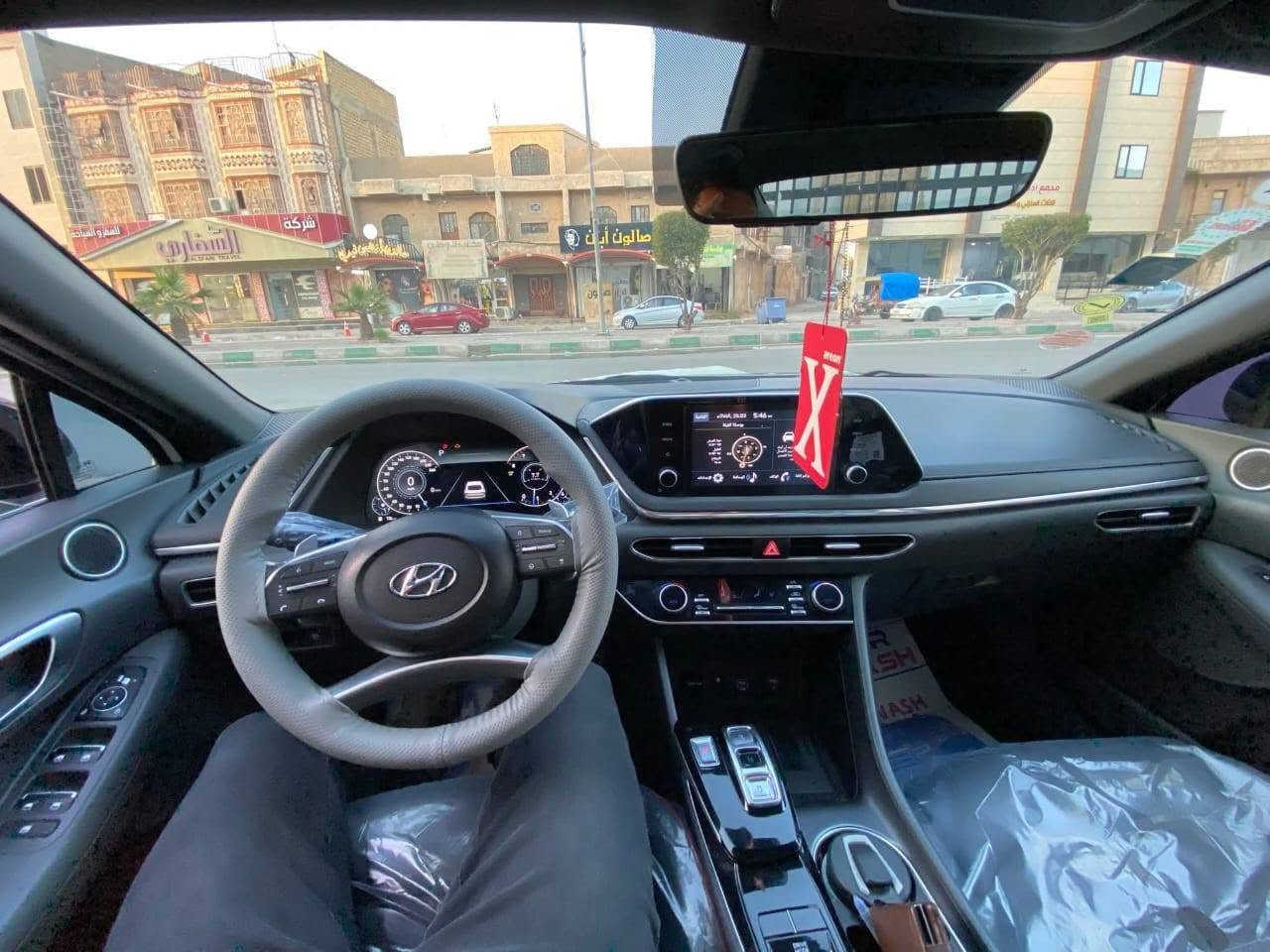 سلام عليكم 🫡
للبيع سوناتا جديده مديل 2021 سياره جديده ❤️
استخدام بنيه من البيت لل مستشفى وضع شركه😘
السياره بيهه بنيط مبدل فقط حادثهه بل صور 💞
السعر 140وبيهه مجال او مراوس ب اقل منهه💯
الشراي ينتصل واني خادم *********** 📵ابو يزن السماوا, المثنى

نص مكتوب في الصور:
- 7 / 12 bid.cars/en/lot/0-3 BidCars - Your Best Car Bro... bid.cars تثبيت
- 1 / 12 bid.cars/en/lot/0- BidCars BidCars - Your Best Car Bro... bid.cars تثبيت