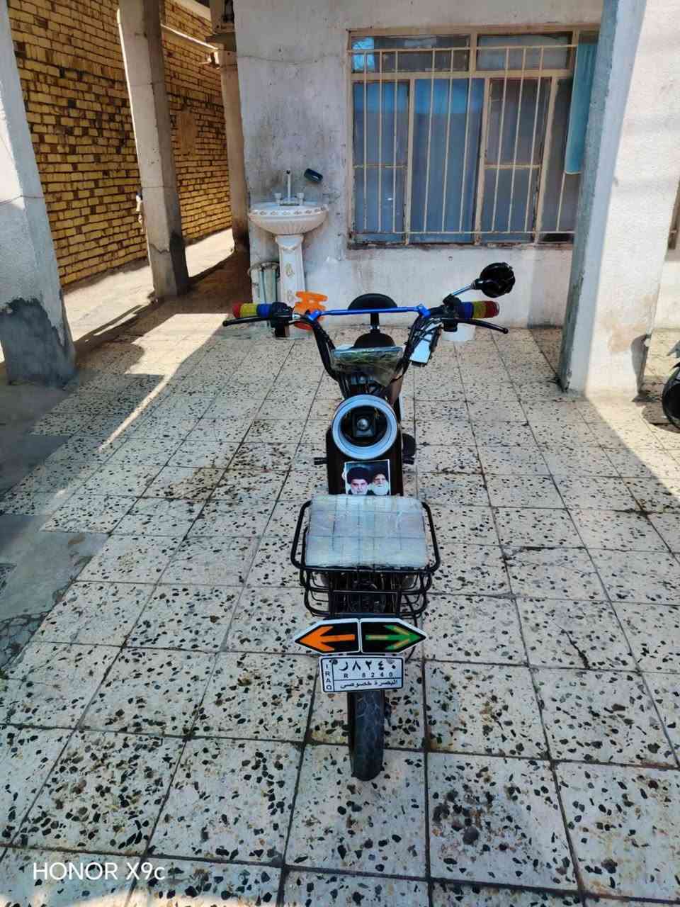 دراجه شحن لبيع بطاريه ٥ ملفات ثمانيه دراجه لبيع وسعره 300وبيها مجال العنوان المجر الكبير ورقم ***********بي واتساب
