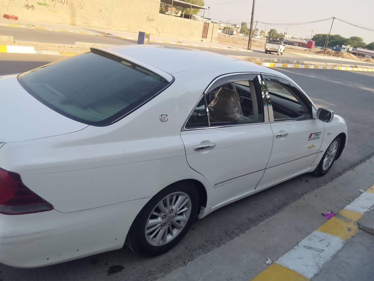 شاهینە 2006  ناوزەرد 182دەبڵوبەگ لایت سپۆرت دەعمو لێدراو بەشەرت کۆدەسەیارەکە هەمو مەسرەفێکی کریاوە 48گەڵا کەلار***********
