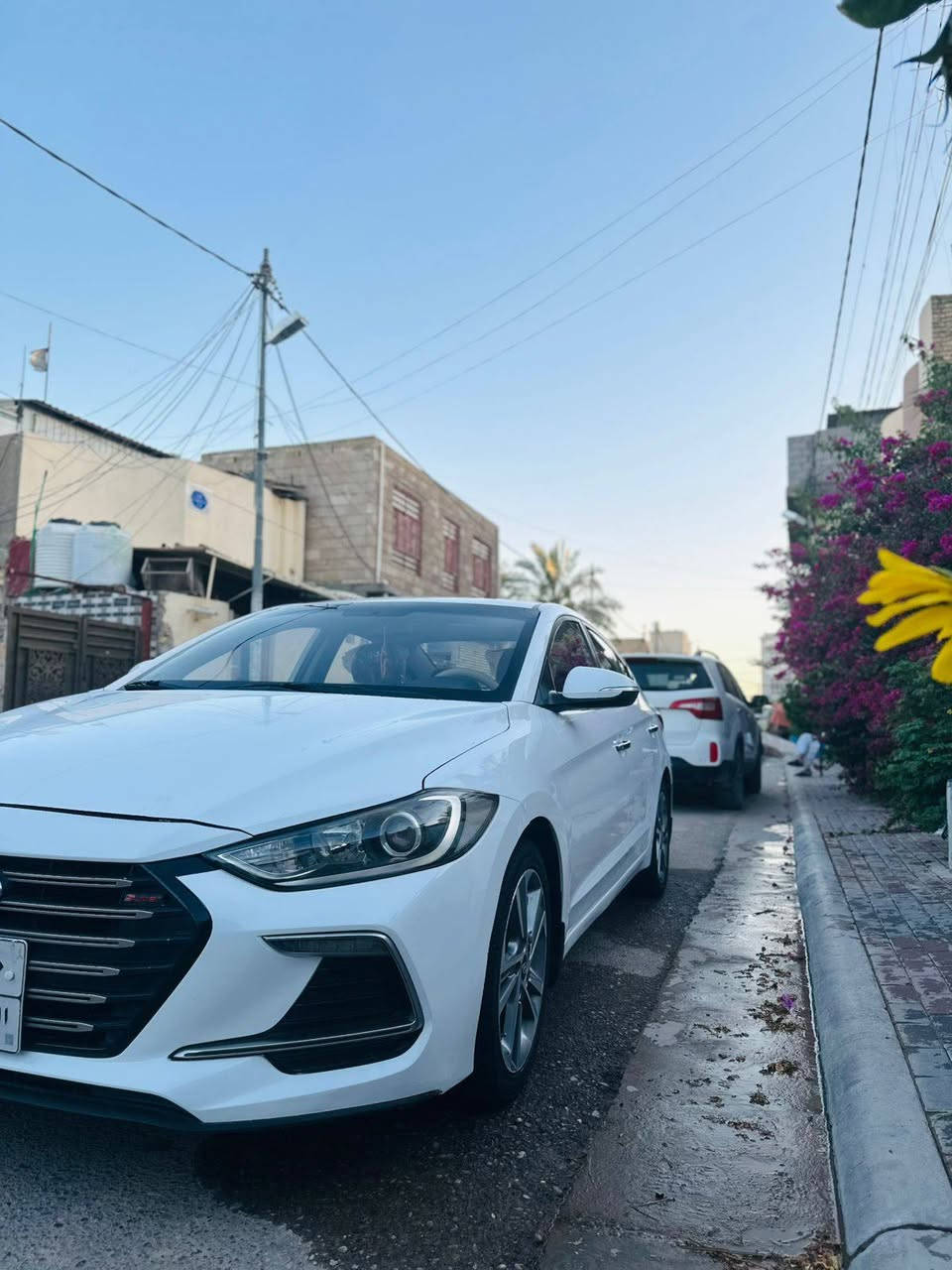 ألسلام عليكم
ألنترا سوبر موديل 19
خليجي مكفوله من الصبغ كلها ع وضع الشركه 
تبريد ثلج 
حداديه 
تخم تأير كله وضع الشركه 
رقم شمالي (أربيل) بأسم شركه وكاله 100دولار أو تحويل حسب الأتفاق
 
السياره جديده وخير من الله 

مكان السياره كربلاء 
السونار مرفق 
السعر (145)$
هاتف (***********)
واتساب(***********)
الشراي يتصل وبي خير ويدلل توجيبه حك الجيه
