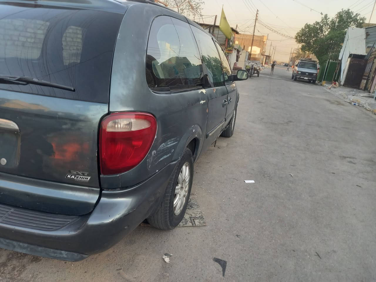 سلام عليكم مرخصت صاحب لكروب
دوج كلايزر 2007 بدي طويل سياره صبغ بلادي ضربتهه بصفحت لعبري تبريد٣ قطع كلش تمام بيبان وجنطه كهربا بس فصلين لفيش منخذتهه هيج كير ومحرك مكفولات محرك 3800 سياره حيل نشطه سعر 55  وبيهه مجال اومراوس بسمي تحويل ثاني مكانهه بغداد الحسينيه ***********
