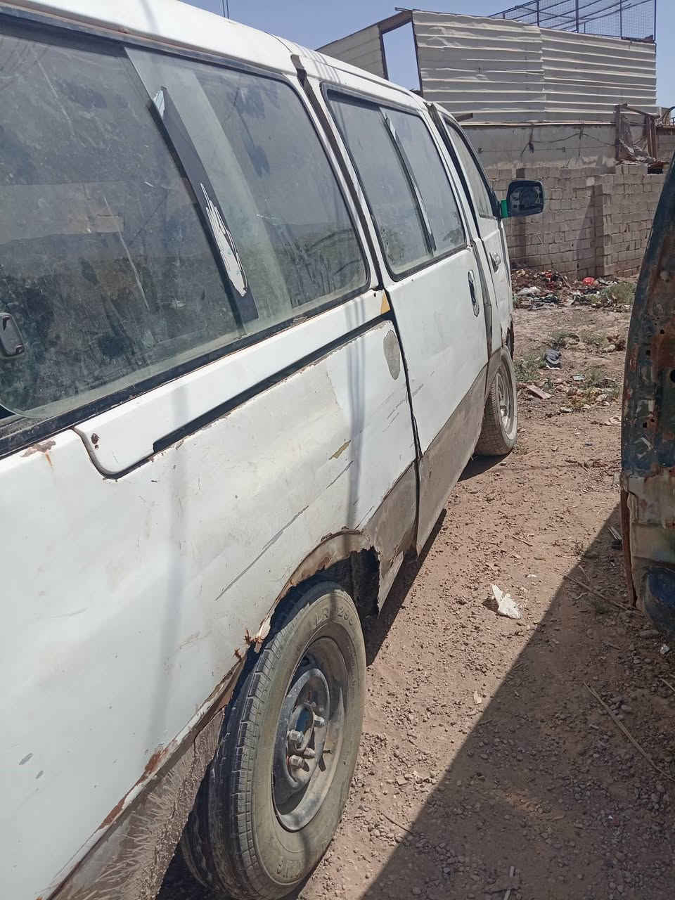 بريجو مديل 2000 رقم بصرة شرط تحويل مباشر مكينه وكير واكسن مكفولات   بغداد م نهروان *********** مكلف بل نشر مكلف بل نشر
