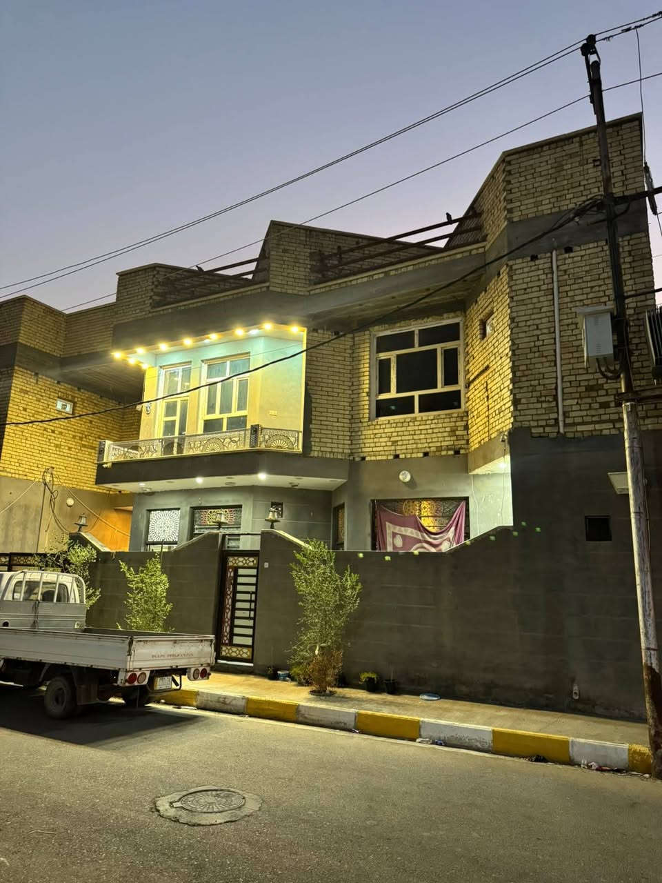🏠 بيت للبيع مساحة 150 متر بناء 2025 حديث 🏠
يحتوي على استقبال+مطبخ + صاله+ غرف  نوم عدد 4+ حمامات عدد 4/
  

🗺 الصويرة حي العسكري الجديد 🗺

للاستفسار اكثر التواصل ع الرقم‏ ‪***********‬‏ اتصال فقط، رجاءا
