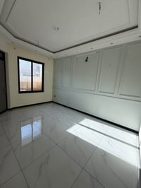 السيدية الضباط • ٤ غرف • ١٠٠م