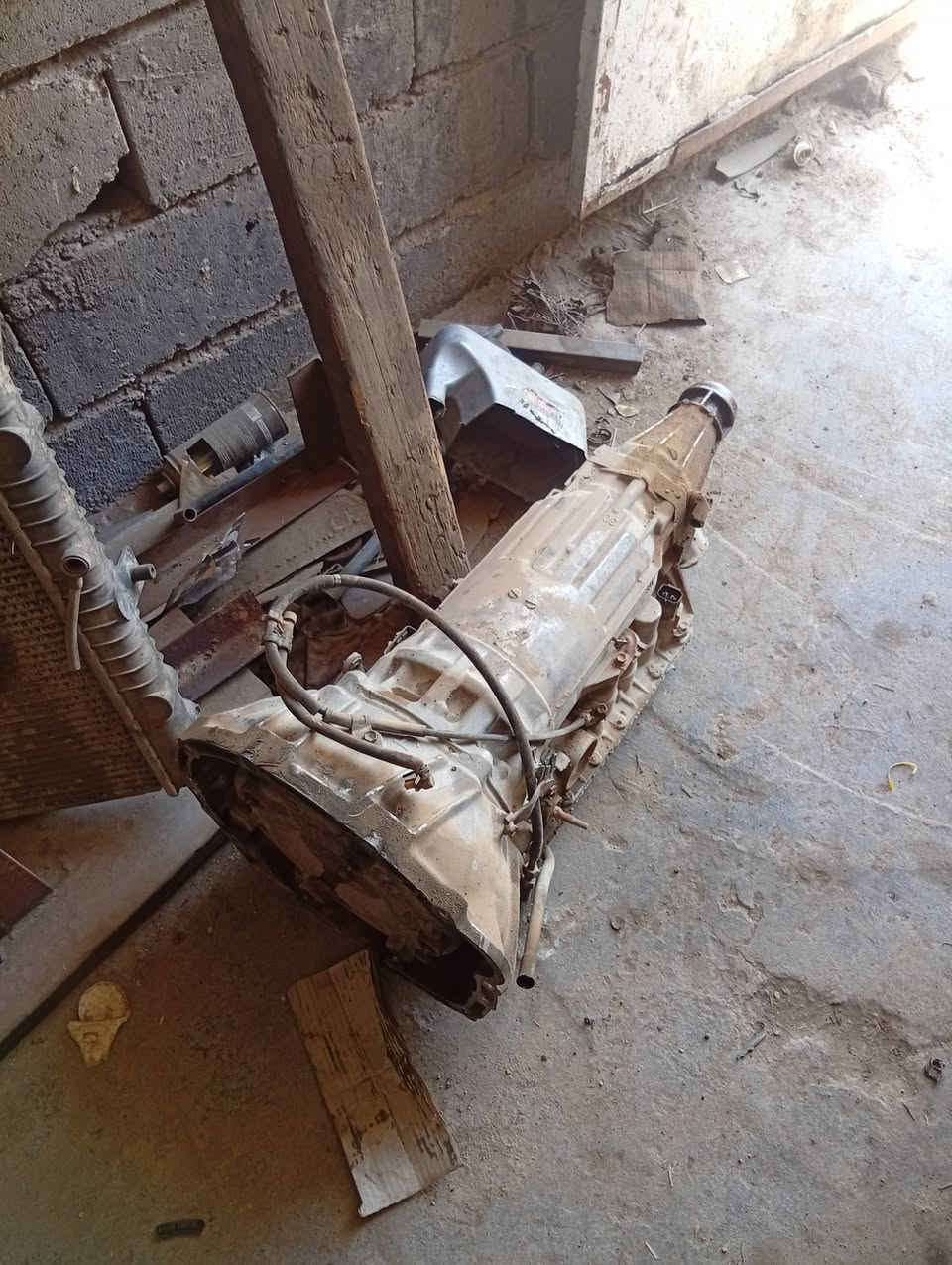 موجود تحويره بطه 2500جاهزه كير حاويه جديد  جديد مع عقل وضفيره
المحرك بي ضعف ابيع كلهن مكان بابل الحمزه الغربي 
مكلف بلنشر السعر 800 وبيهن مجال 
***********

