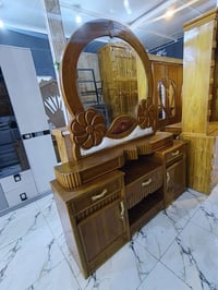 ميز مرايه • ٥باب • دبيسات