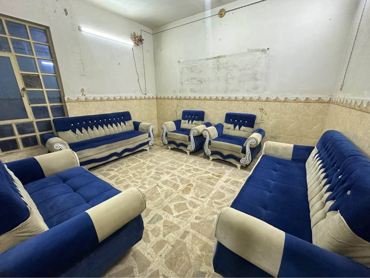 كنب ١٠نفرات • نظيف • النجف