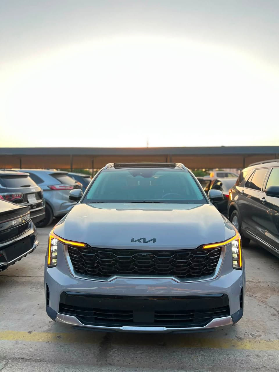 KIA SORENTO S 2025🔥
🔥🔥سعر ٢٥٥ ورقه $$

وارد أمریکي

ماشي ٨ الف مايل

فول مواصفات

محرك ٢٥٠٠  ٤ سيلندر 

٧ سبعة راكب

بدون رقم بشرط الترقيم شمالية

✅ضرر سيارة شوي بوند صبوخ بدون دواخل

لايتات راديتر كلش بلادي

✅رقم شاصي 5XYRL4JC6SG332004

مكان سيارة سليماني

***********📱📱📱
