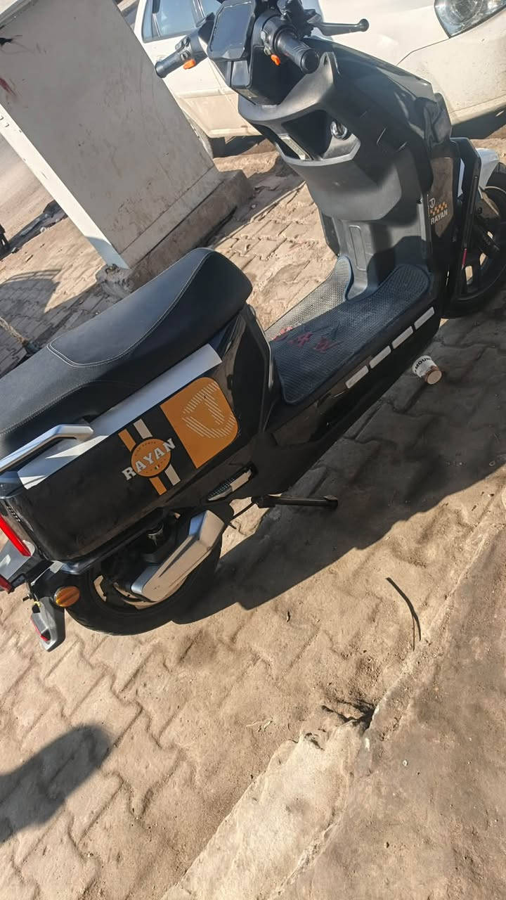 دراجه شحن وحش الكون ريان اللبيع  دراجه نضيفه سعر 800بيه مجال الشراي. رقم التلفون *********** العنوان جنينه شارع التجاري
