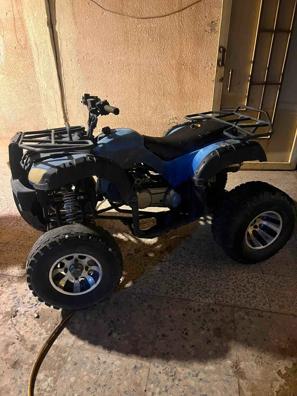 السلام عليكم ، للبيـع دراجـة رباعـيـة صيني
محرك 250cc كير اوتو نقصها زوج تايرات 
#السعر : مليون وربع وبي مجال 
#العنوان : الانبار - الفلوجة 
للاستفسار الاتصال على : 
***********
