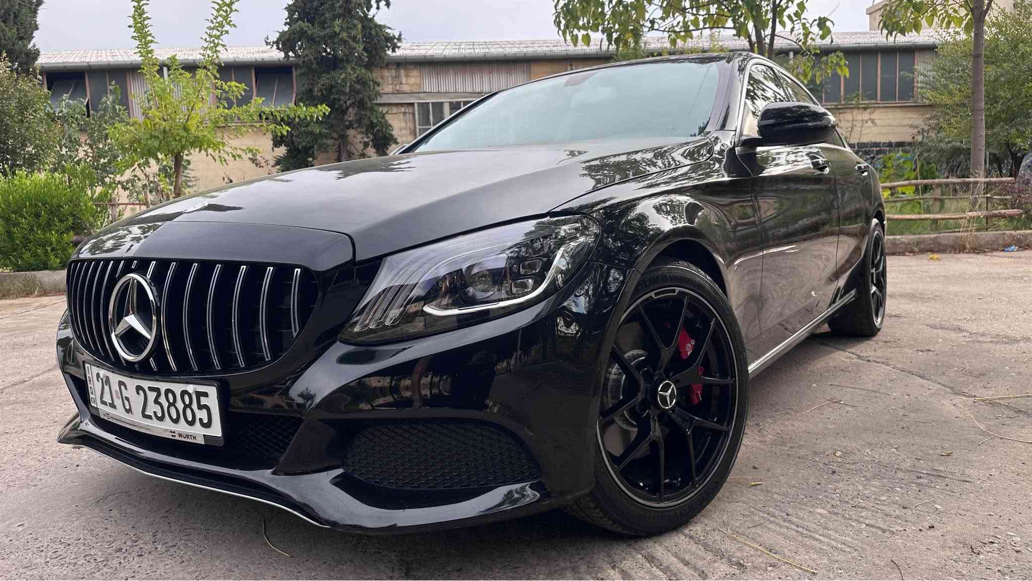 Marsedes C300 2016
2.0 turbo
✅ کلین تایتل
✅ بێ بۆیاخ دەعامیشی بۆیاخی نییە
✅ بێ پارچەگۆڕین
✅ بێ سارد
✅ تەنها نیو چەمولەغی دواوە بۆیاخە بی ناوگرتن
✅ فول فول مواسەفات بەس سلاید نییە
✅ ناوی کامل LED واتە AMG 63
✅ هەموو سێرڤسیکی کراوە
✅ یەک دینار مەسرەفی تێدا نییە
✅ ویلەکانی+عەتەر AMG یە
✅ڕاداری پێشەوەیە 
✅ئاوێنە فۆتۆ و شەفتە 
✅دەبڵ ماوسە
✅بەسمەیە
✅لایتی پێشو دوای کراوە بە مایباخ
✅مکەبەرەی burmester ئە
✅زۆر کەم ڕۆشتوە یەک دەست📍 ٨١,٠٠٠ کیلۆمەتر
💁🏻سەنەوی تازە تا ساڵی ٢٠٣١ بەناوی خۆمەوەیە 

ئۆتۆمبێلەکە لە هەموو ڕووێکەوە زۆر خاوینو تازەیەو نمونەیە لە جوانیا 

‏***********
مكان سليماني
Mercedes C300 موديل 2016

✅ كلين تايتل (Clean Title)
✅ بدون صبغ نهائياً (حتى الدعاميات أصلية بدون صبغ)
✅ بدون تبديل أي قطعة
✅ بدون بارد
✅ بس نص چملغ خلفي مال سكن مصبوغ، بدون دواخل.
✅ فل كامل المواصفات، ما عدا فتحة السقف (سلّايد)
✅ داخل السياره LED كاملة بتصميم AMG 63
✅ سرفس السياره جديد مابي اي نقص
✅ لا تحتاج إلى أي مصروف
✅ جنوط وعادم AMG
✅ رادار أمامي
✅ مرايا فوتوكروميك مع شيفتات تبديل السرعات
✅ دبل ماوس
✅ بصمة تشغيل
✅ الأنوار الأمامية والخلفية معدلة إلى شكل Maybach
✅ نظام صوتي Burmester
✅ والسياره باسمي اتحمل تحويل و غرامات ماشيه السياره📍 81,000 كم💁🏻 الفحص (السنوية) جديد حتى عام 2031 وباسمي.

السيارة نظيفة جداً من جميع النواحي، بحالة ممتازة، وتُعد نموذجاً في النظافة والجمال.

📞 *********** الرقم بي واتساب

مكان السياره سليمانيه
173 $ السليمانية, العراق
