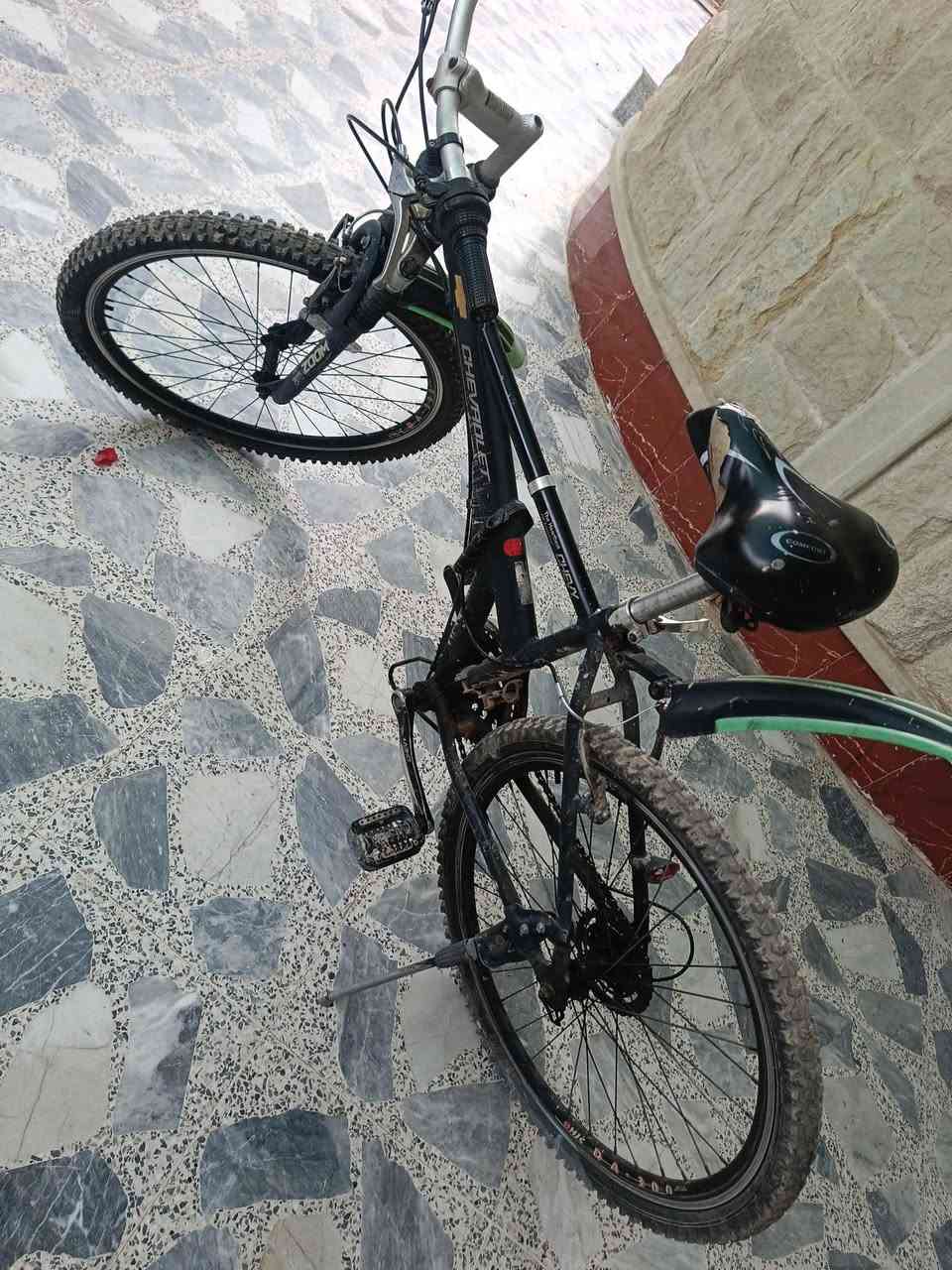 بايسكلات نظافه مستعمله شي قليل بس متروكات السعر الواحد 80 قابل للتفاوض الاتصال على الرقم او المراسله وتساب 
اسيا ــــ***********
كوركـ ـــ*********** موصل, نينوى
