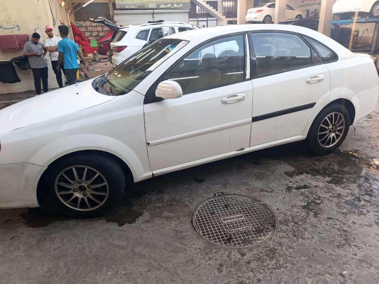 🚘 للبيع سوزوكي فورينزا 2007
✅ موديل 2007
✅ كير أوتوماتيك
✅ الماكينة ممتازة والأداء ممتاز
✅ السيارة جاهزة للاستخدام وما تحتاج شيء

💰 السعر: 49 ورقة، وبيه مجال بسيط  للجادين.

📞 للتواصل: ***********
