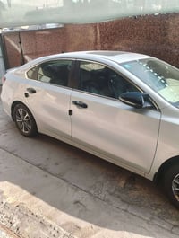كيا سيراتوا للبيع موديل 24 خليجي محرك 2000 دوش فول مواصفات فتحه سقف لو...