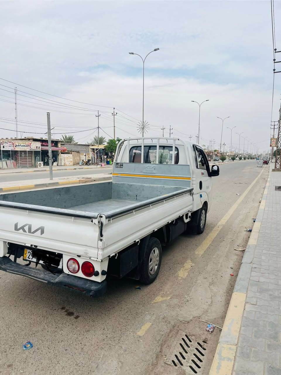 كيا ٢٠٢٤ • مكفولة • ضربة بالباب
