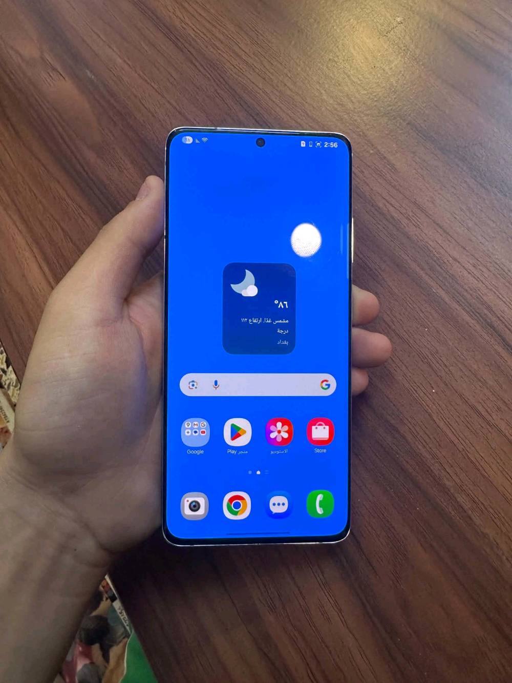 ​للبيع سامسونج Galaxy S21 Ultra 5G (نسخة أمريكية بلادي) 📱✨
​المعالج: سناب دراجون أقوى وأفضل أداء بدون حماوة
​الذاكرة والرام: 128 جيجا | الرام 16 جيجا
​الحالة: نظيف حيل وأخو الجديد، بدون أي خلل أو تصليح نهائياً شرط الفحص
​** الملحقات:** شاحن أنكر (Anker) الأصلي + حافظة
​الضمان: ضمان فحص لمدة أسبوع كامل للتأكد من كل شيء.
​💵 السعر: 350 ألف (بيه مجال بسيط جداً للجادين فقط).
📍 المكان: بغداد - البياع الشرطه الخامسه
📞 للتواصل وتساب أو اتصال: ***********
