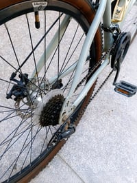 النوع: Mountain Bike رياضية الموديل: MT310 السرعات: 21 سرعة (3 أمامي ×...