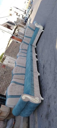 ديوان • ٧ متر ونص
