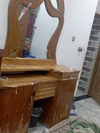 غرفة • مستعملة • نجف