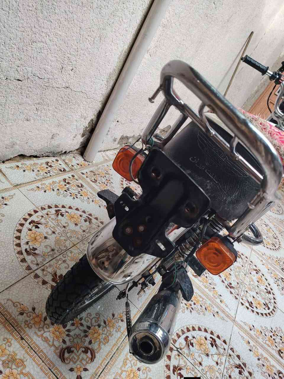 السَلٱمٌ عـَلـْيگمّ- دراجه 4كير تايكر موديل 20 اوراق كامله اصولي بيع مستعجل السعر 500 بيها مجال هاذه رقمي *********** مكاني كربلاء حي العامل
