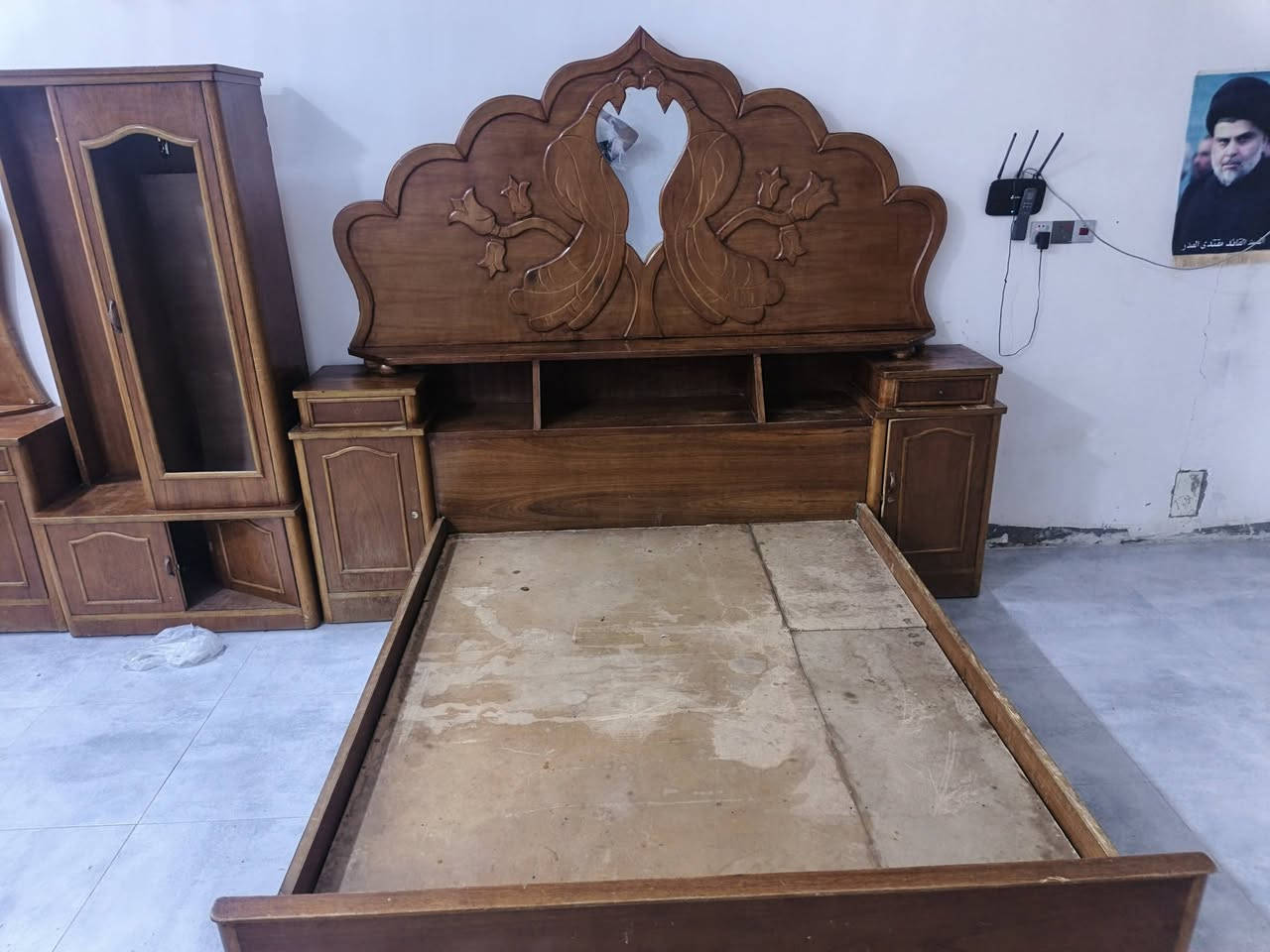 للبيع***********
