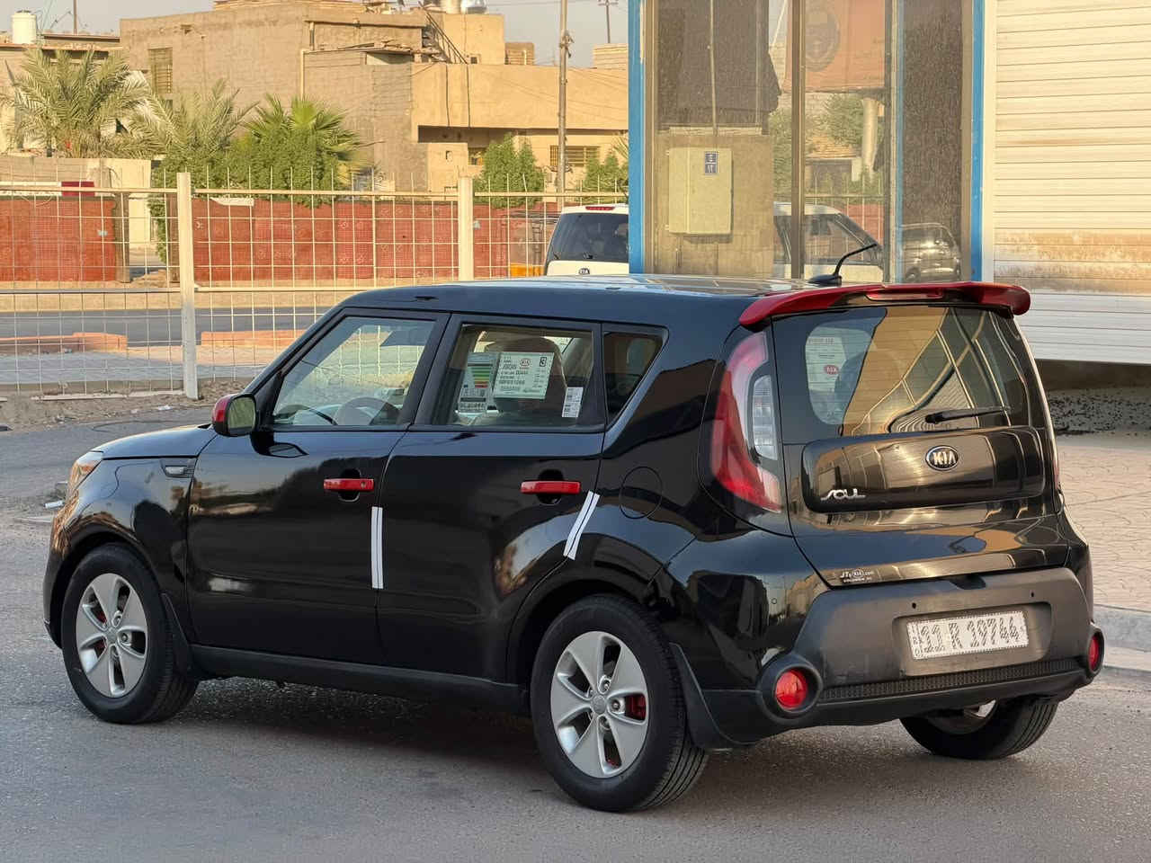 السلام عليكم كيا صول مديل 2014وارد امريكي حادث
باب وجاملغ بيهة قطع صبغ ابيع حزام بدون دواخل 
بدون يرباك مكفولة شواصي لغود لسيارة نص فول
مكينة 1600 مكينة كير تبريد صدر كلة كفالة 
لسعر لسيارة 82$ وبيهة مجال 
مكان لسيارة بغدادالبلديات
وهاذ رقمي ***********
