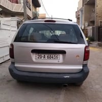 دوج كرفان • ٢٠٠٢ • مكينة ٣٣٠٠