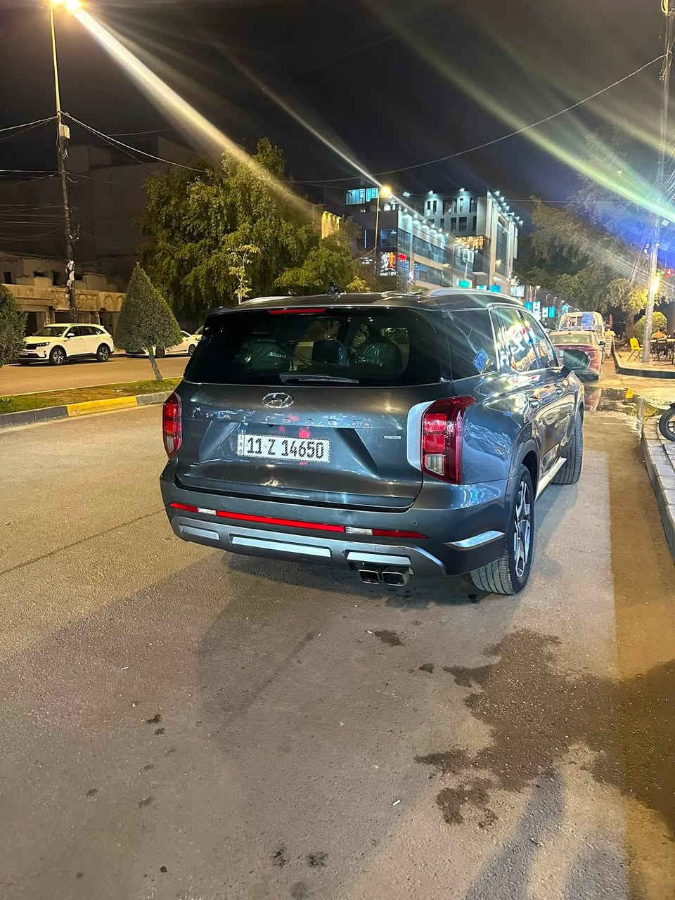 سيارة فول موصفات داخل ابيض بدون ايرباك وسعر ٣٠٠٠٠$ سنوية باسمي والى يحب يتصل على ***********
***********
