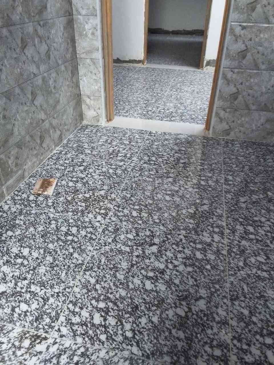 ***********
