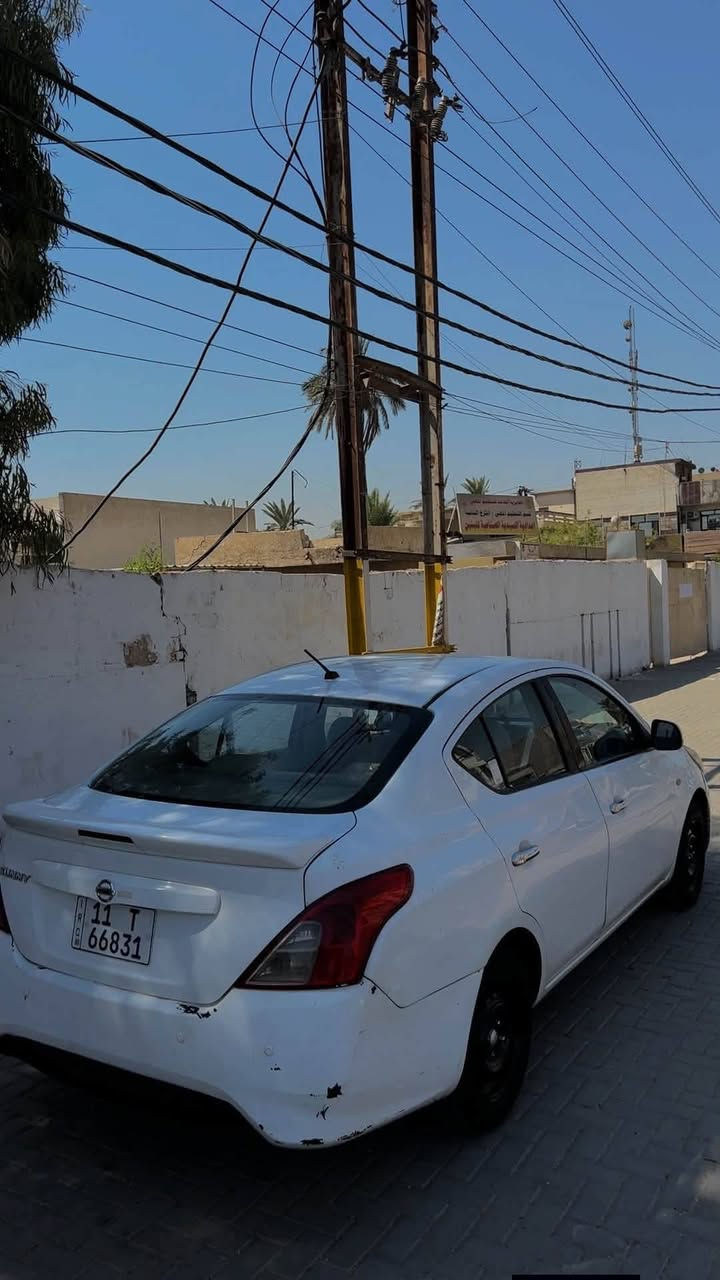 السلام عليكم نيسان صني موديل 2019 هندي ابليتة الزركة محرك كير تخم تاير خير من الله بيها صبغ نص جاملف الخلفي صبغ والثاني كلير ملاون وبيها قبغ الجنطة مبدل اثر طخة خفيفة وبيها سحبة بالشاصي الخلفي اثر الضربة بس بدون دواخل وبيها بارد بالجاملغ الامامي دعاميتها الامامية محلوة والبنيد بي فابلون قديم من الشركة وبيها اشوية خدوش ورصعات بالصفاح خفيفة هاي كل الي بيها امانت الله ورسولة بس السيارة جاهزة ترايك للبصرة مكاني بغداد الاعلام السعر 82$ وبيها مجال حك الجية هاذا رقمي بي واتساب اتصل وتدالل اسف ممتواجد علفيس بس اتصال *********** ابو امين
