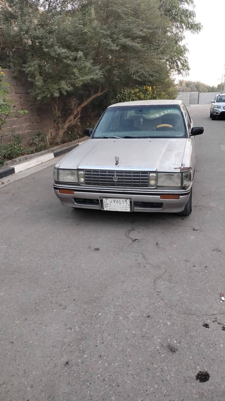 السلام عليكم 
سيدان ايسر بلاد تبريد شغال كهرباء شغاله مسجل شاشه تحويل نفس اليوم مديل ٩١
سنويه منتهيه صار ٧ أشهر السعر ٣٦ ورقه المكان البصره الهارثه حي الانتصار 
*********** أبو حسن
