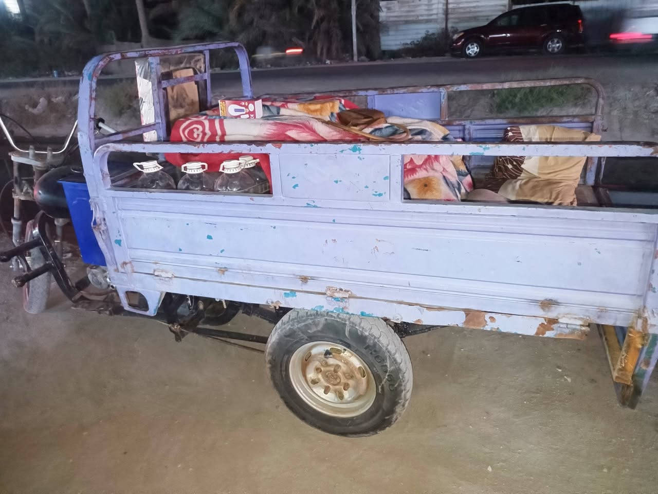سلام عليكم ورحمه ستوته للبيع نص هندر تشتغل ضفيرة بيها عوزها باتري ولايتات ودشبول ركبه مقويها باحات تايرات جدد محرك جمرة جديد اكاتب اليشتريها سرقة وعشاير سعرها 550 وبيها محال حق الجيه مكاني كربلاء البوبيات لاستفسار ***********
