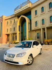 النترا • ٢٠١١ • محرك ١٦٠٠