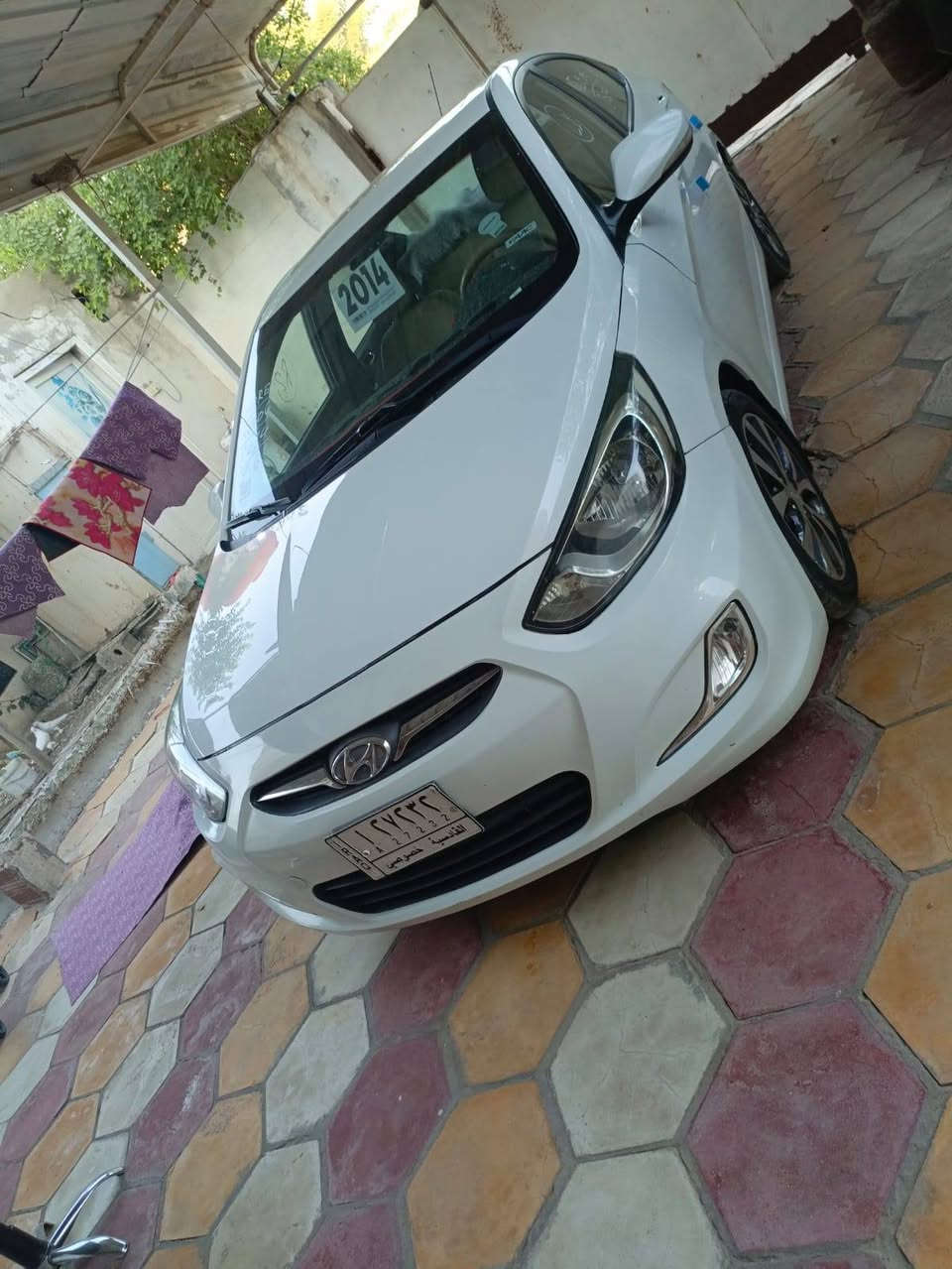 اكسنت للبيع مديل 14
مكينه 1600 
سياره فول
المكان نجف مناذره 
السعر ٩٧
***********
