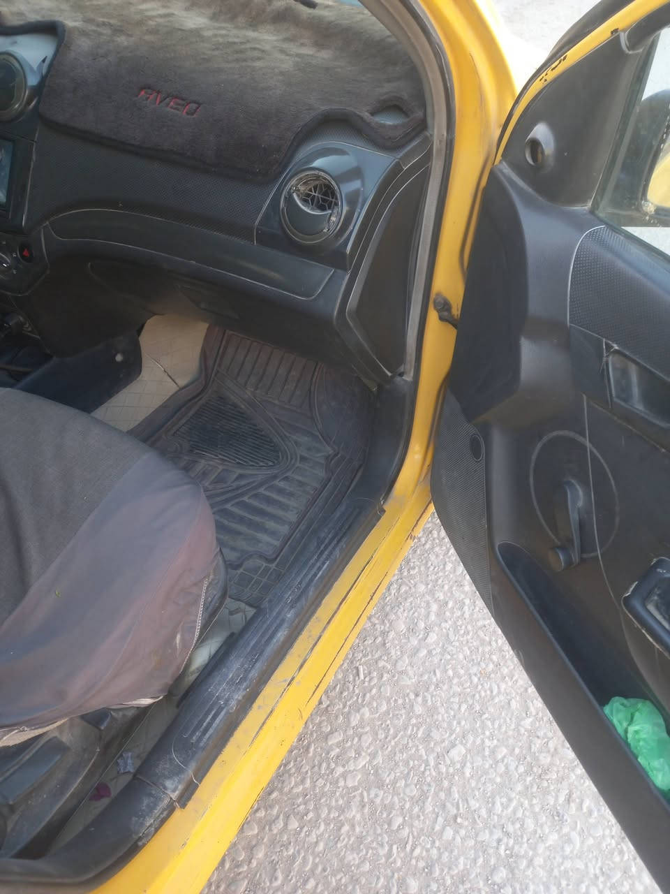 افيو للبيع مطلوبه ٧٠٠هيئه رقم نجف مكانه بابل السعر٢٢وبيه مجال ***********
