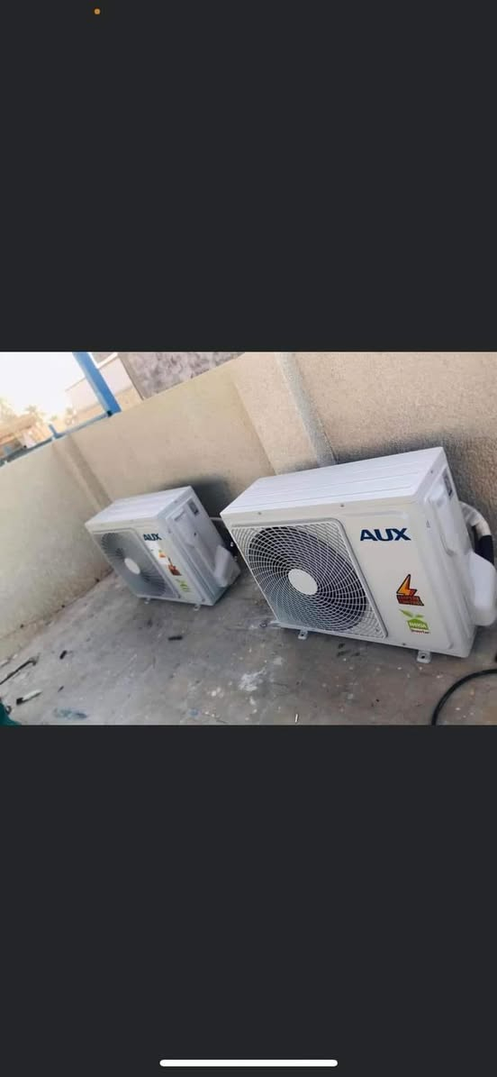 خدمات_تبريد_حسين__لنصب _وصيانة_السبالت🛠
#انسب_الاسعار_وافضل_جودة_بلعمل 🔥
ورشــه متنـقله #داخل_كربلاء 👨🏻‍🔧👍🏽
✔نصب سبلت... (50)
 ✔فتح السبلت....(25)
✔نصب ستان خارجي...(20) 
✔فتح وغسل السبلت...(30)
..✅....صيانه عامه للسبلت حسب نوع العطل............
🔧................(ورشه سيد حسين)
👥 🛠 
☎***********
متواجدون بس خابر ونجيك 
___________
