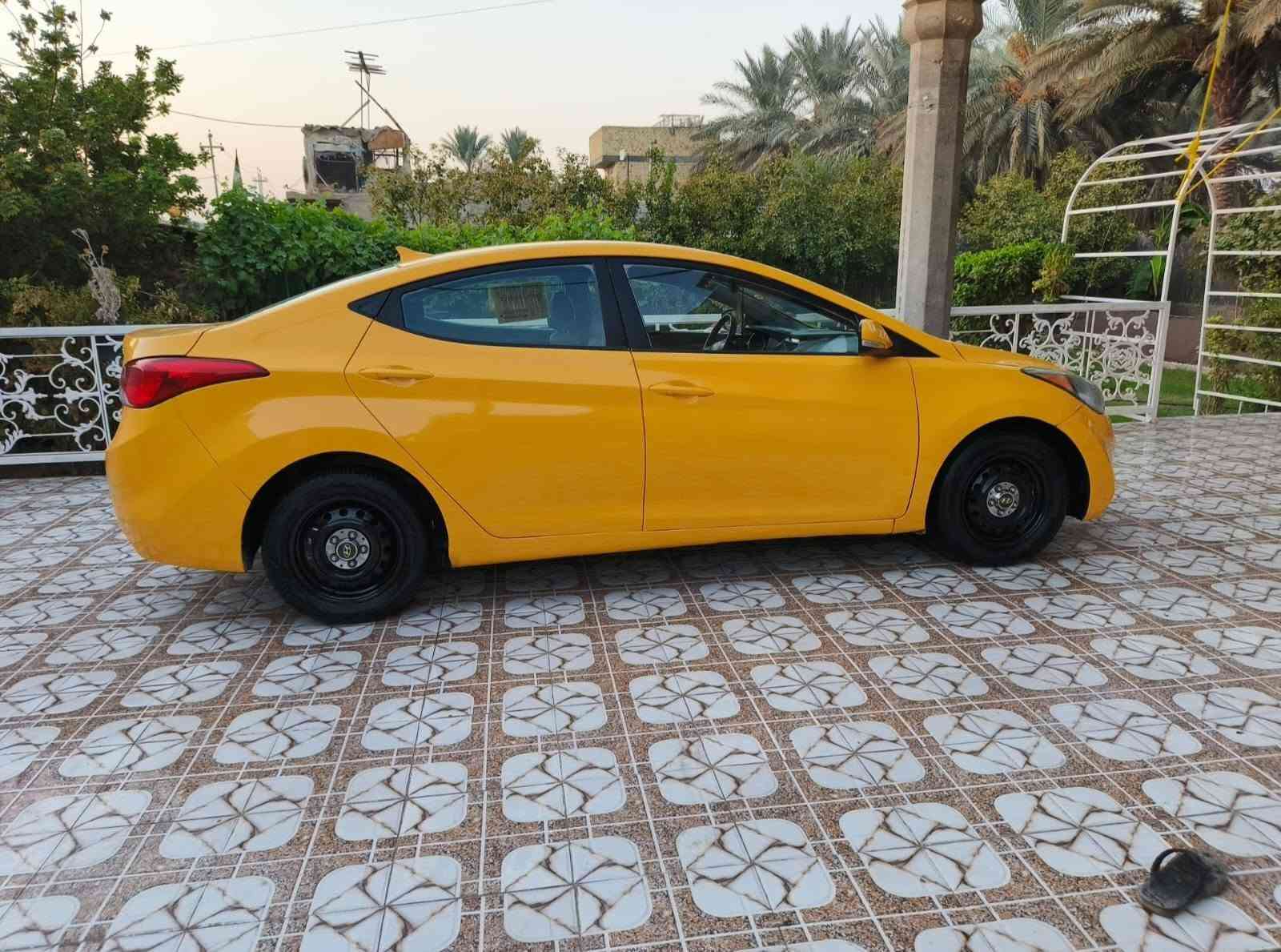 سلام عليكم النتره مديل 2013 امريكي رقم بغداد حادث بس جاملغ امامي مبدل بلادي باقي ليبل واحد  مكينه 1800 كير خير من الله تبريد ثلج  حداديه قبل شهر من مسويله ادامه كامله مكاني بابل ***********
