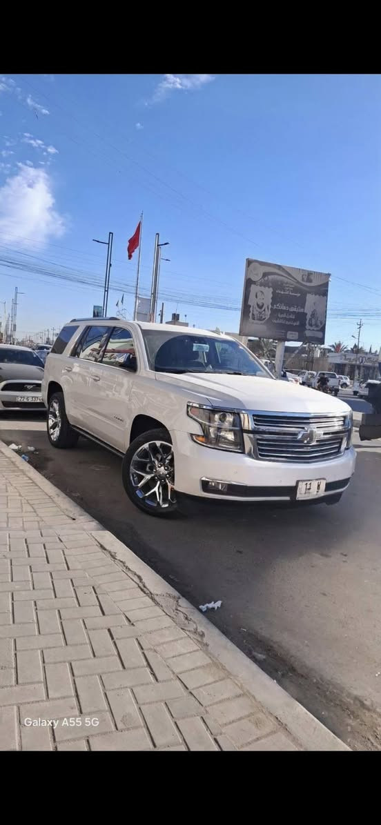 تاهو ١٧ امريكي فئة البريمير لبيع او مراوس حسب القناعه رقم بغداد بسمي فول مواصفات حتى الدوس كهرباء ماشيه ٨٠ الف مايل حادث تبديل جملغ وبنيد اصليات وفتح براغي الباب خلف الصدر بدون ايرباك شرط 
مكان السياره الناصريه مركز لتواصل وتساب مفتوح هاتف ***********
              والتوفيق لجميع

