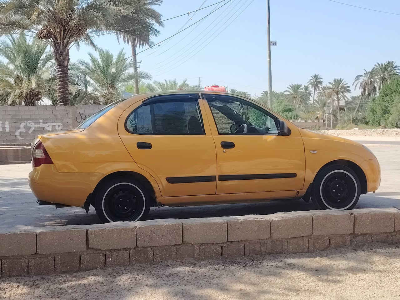 السلام عليكم طيبه موديل 15 جير جديد محرك جديد حداديه جديده تخم تاير مصفره هيئه وغرامات تاخذ جاهز سياره حلوه شوف عينك السعر 35 وبيها مجال المكان طويريج ***********
